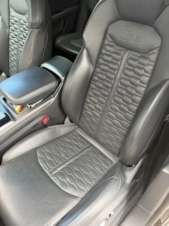 Gebraucht Audi RS Q8 Sport 600 PS (441 kW) 2024 Schwarz SUV