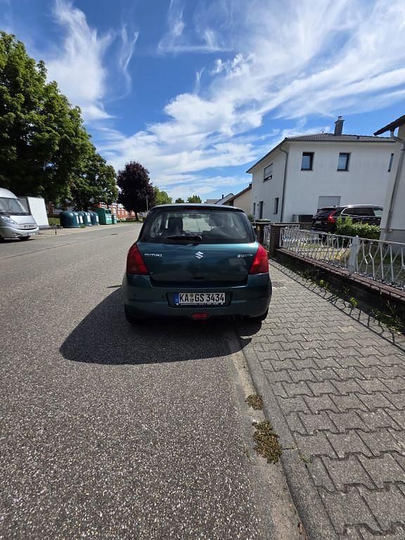 Gebraucht Suzuki Swift Comfort 102 PS (75 kW) 2005 Grün Kleinwagen