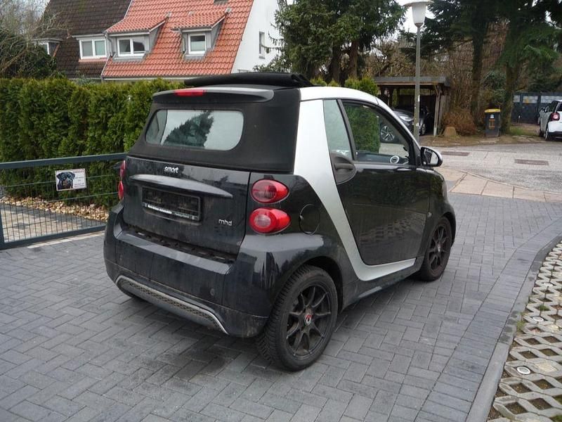 Gebraucht Smart ForTwo Cabrio 71 PS (52 kW) 2014 Schwarz Cabrio