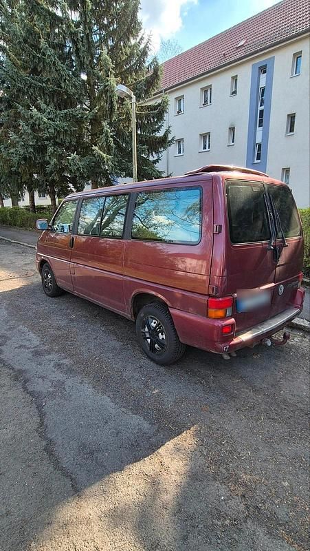 Gebraucht VW T4 83 PS (61 kW) 1998 Rot Van