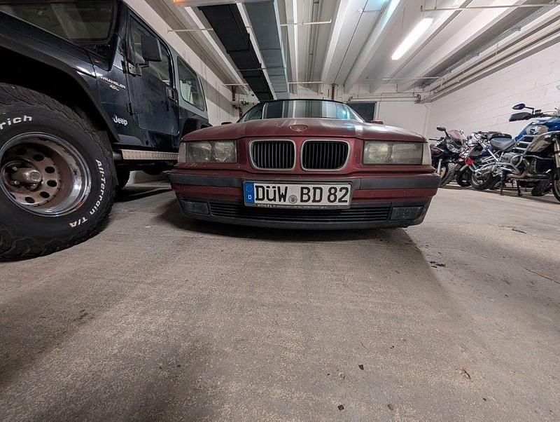 Gebraucht BMW 316 Basis 102 PS (75 kW) 1997 Rot Coupé