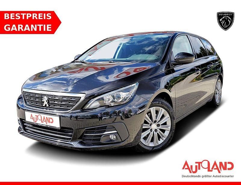 Schwarz perla nera/metallic Gebraucht 2021 Peugeot 308 SW Active Kombi | 14.990 € - Bild 1/4