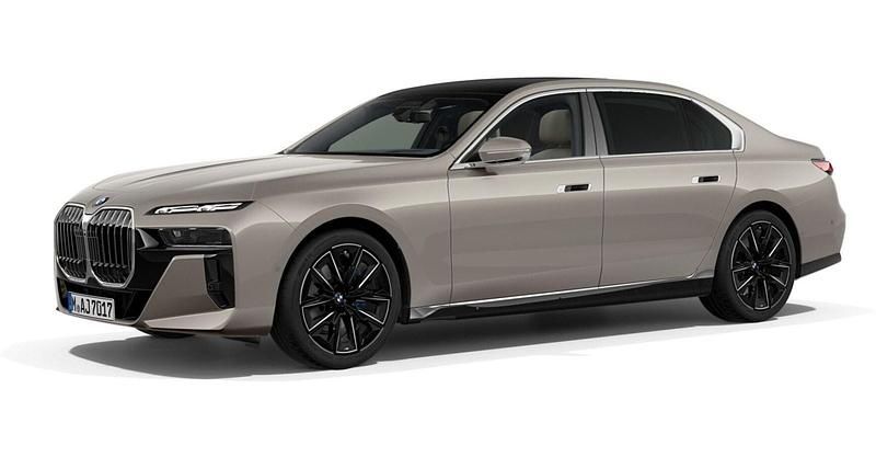 Grau Gebraucht 2024 BMW 740 Comfort Edition Limousine | 113.248 € - Bild 1/4