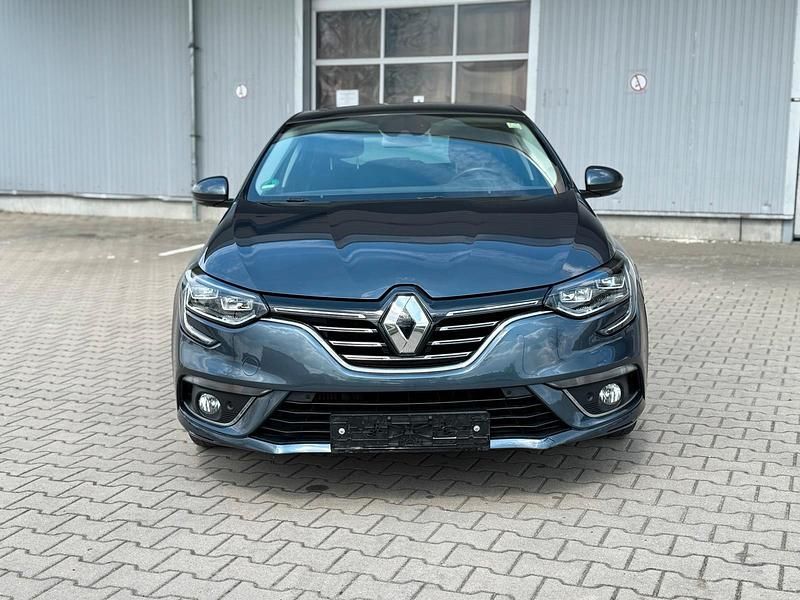 Brugt Renault Mégane IV 159 HK (116 kW) 2020 Grå Sedan