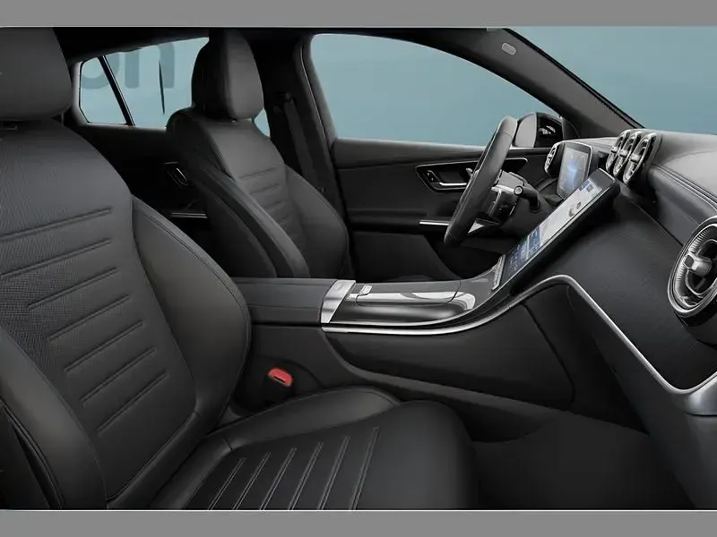 Gebraucht Mercedes GLC300 269 PS (197 kW) 2024 Grau SUV