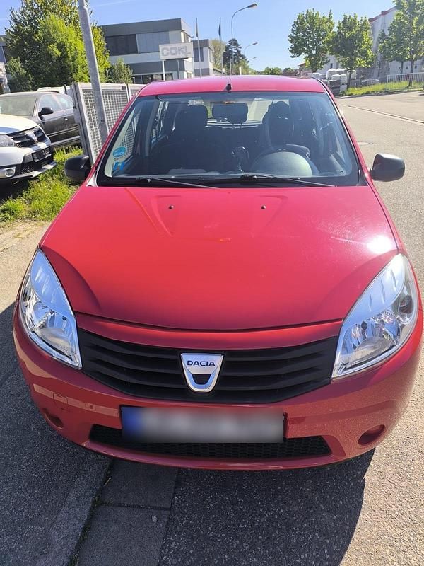 Second-hand Dacia Sandero 75 CP (55 kW) 2009 Hatchback