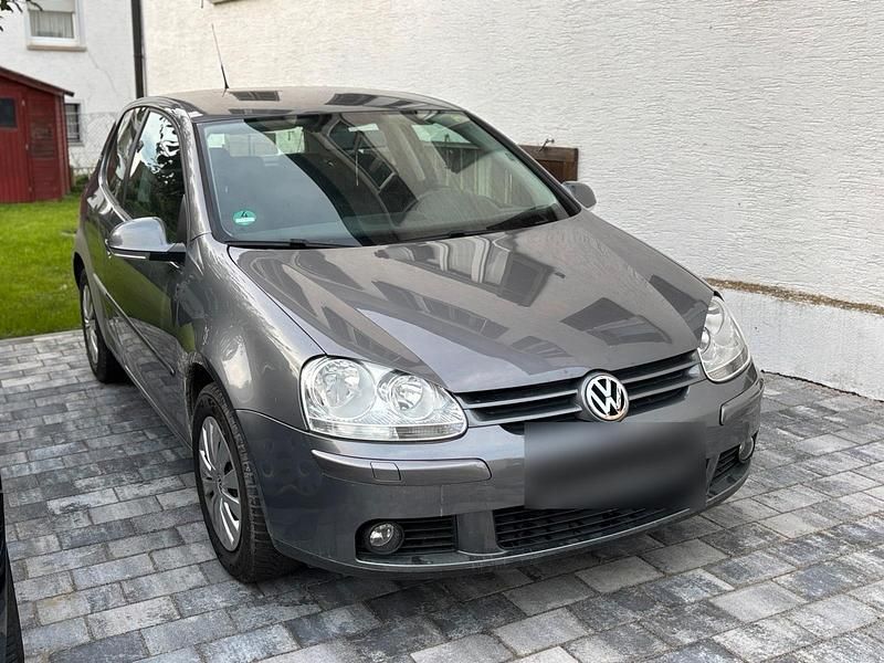 Grau Gebraucht 2007 VW Golf V Goal Limousine | 1.500 € (Superpreis) - Bild 1/4