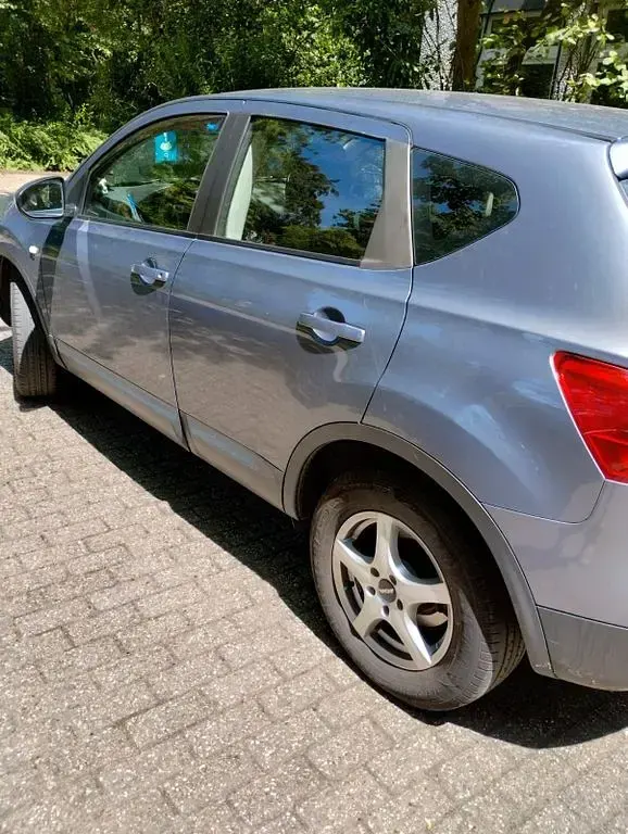 Gebraucht Nissan Qashqai Acenta 141 PS (103 kW) 2007 Grau SUV