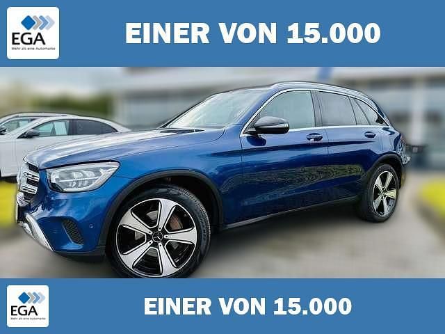 Gebraucht Mercedes GLC220 194 PS (142 kW) 2020 Blau metallic