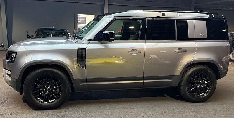 Grau Gebraucht 2021 Land Rover Defender S SUV | 49.400 € (Guter Preis) - Bild 1/4