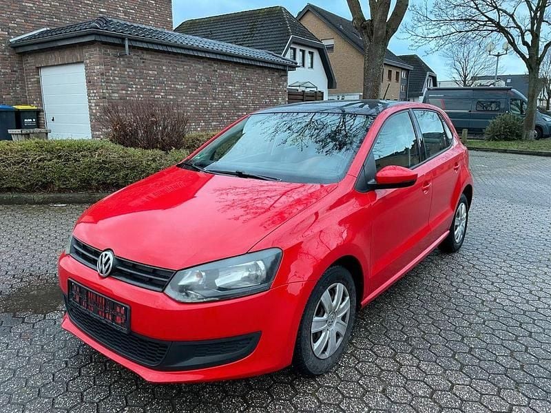 Gebraucht VW Polo Trendline 60 PS (44 kW) 2013 Rot Limousine