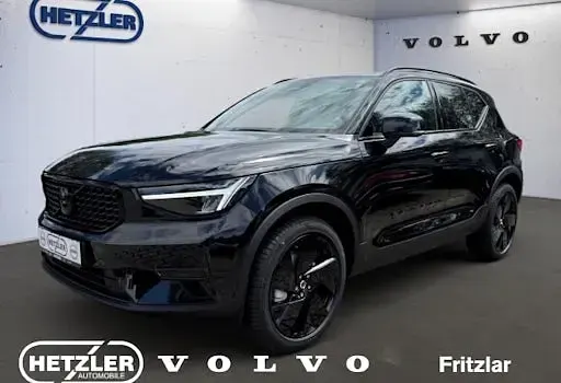 Gebraucht Volvo XC40 Plus 163 PS (119 kW) 2025 Schwarz SUV