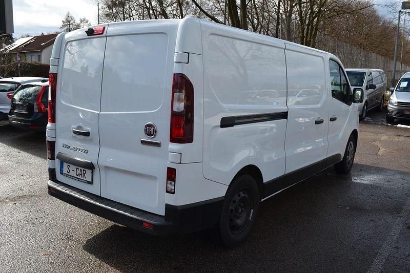 Gebraucht Fiat Talento 145 PS (106 kW) 2021 Weiß Van / Kleinbus