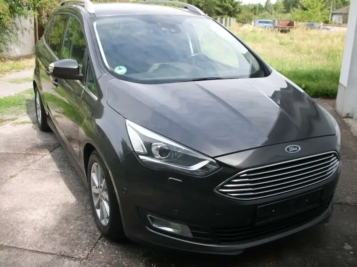 Gebraucht Ford Grand C-Max Trend 150 PS (110 kW) 2019 Grau Van / Kleinbus