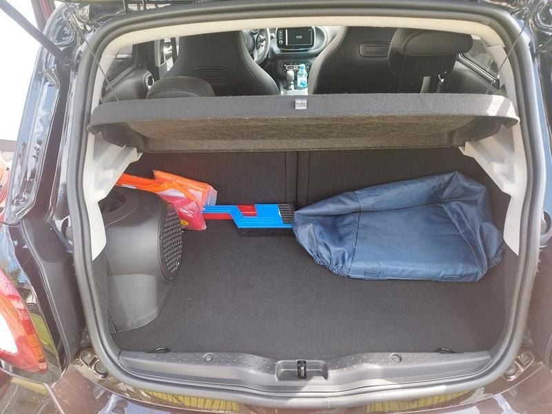 Gebraucht Smart ForFour 90 PS (66 kW) 2019 Braun Kleinwagen