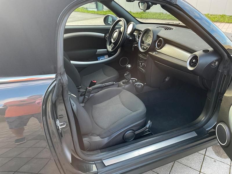Gebraucht Mini Cooper Cabriolet 122 PS (89 kW) 2012 Braun Cabrio