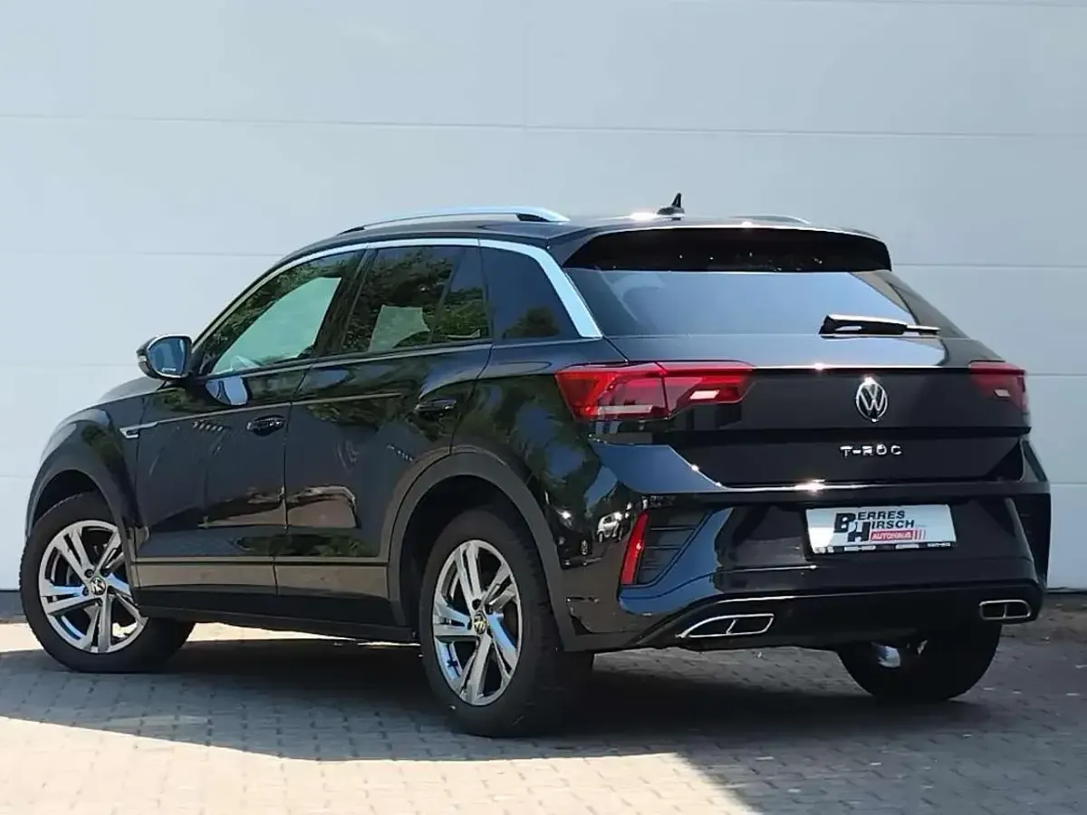 Gebraucht VW T-Roc R-line 150 PS (110 kW) 2024 Deep black perleffekt SUV