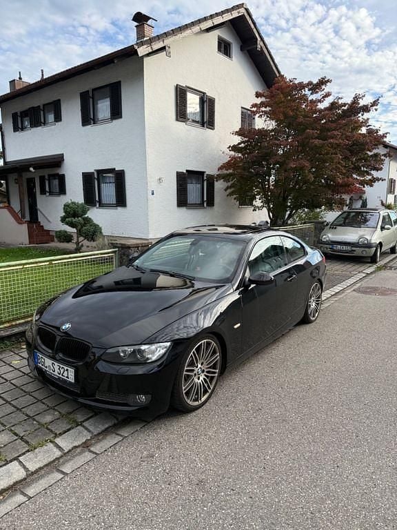 Gebraucht BMW 335 Performance 306 PS (225 kW) 2008 Grau Coupé