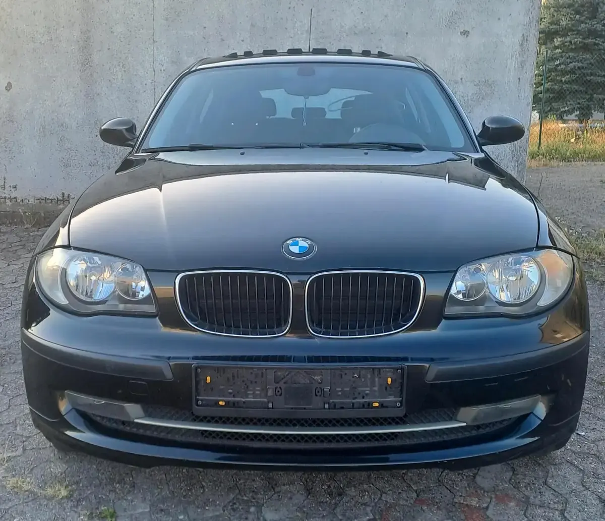 Gebraucht BMW 118 143 PS (105 kW) 2008 Schwarz Kleinwagen