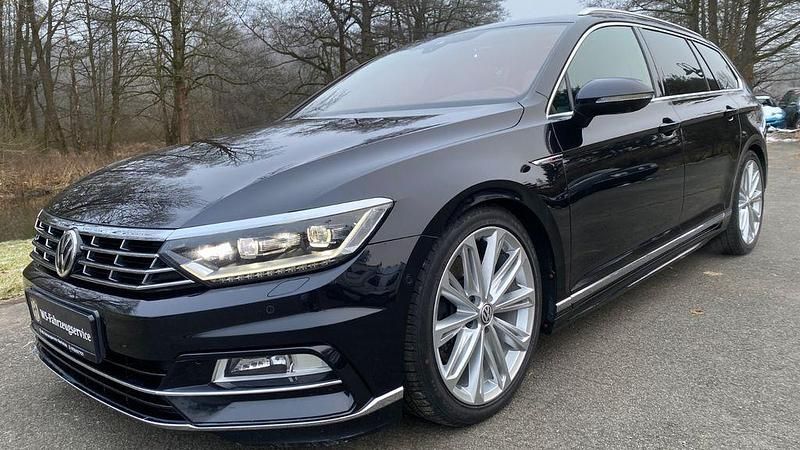 Gebraucht VW Passat Highline 239 PS (175 kW) 2015 Schwarz Kombi