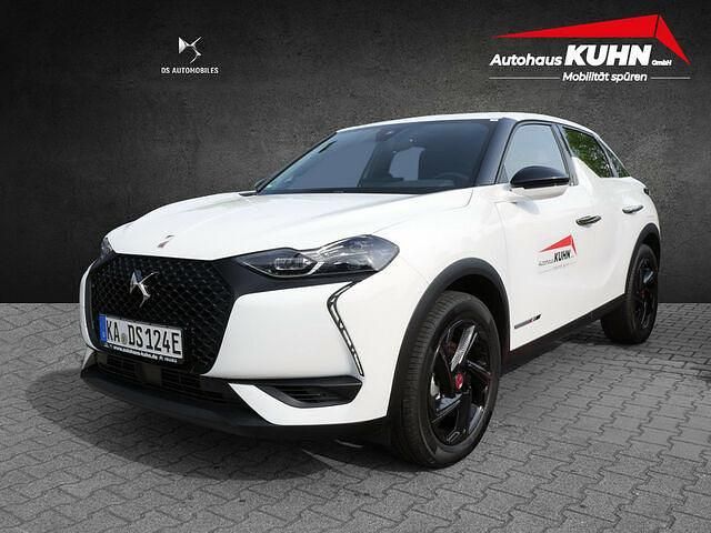 Weiss Gebraucht 2023 DS Automobiles DS3 Crossback E-Tense SUV | 20.980 € (Teuer) - Bild 1/2