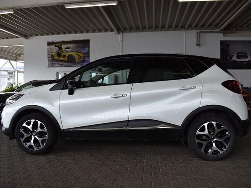 Gebraucht Renault Captur Intens 118 PS (86 kW) 2019 Perlmutt weiß mit black pearl SUV