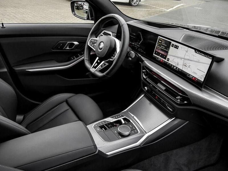 Gebraucht BMW 320 M Sport 184 PS (135 kW) 2025 Schwarz Kombi