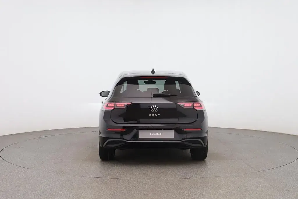 Neu VW Golf VIII Edition 116 PS (85 kW) 2026 Schwarz Limousine