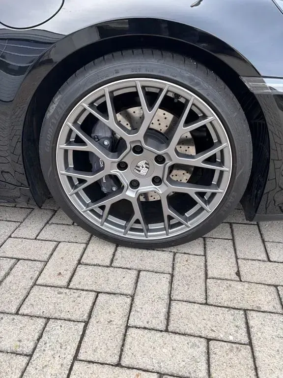 Gebraucht Porsche 911 Carrera Cabriolet 394 PS (289 kW) 2025 Schwarz Cabrio