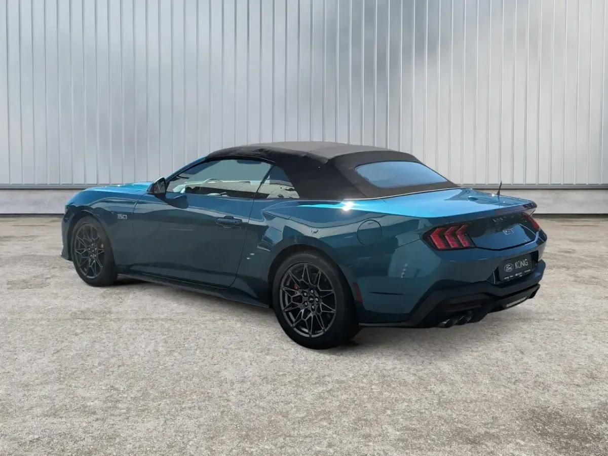 Neu Ford Mustang GT 446 PS (328 kW) 2026 Blau Cabrio