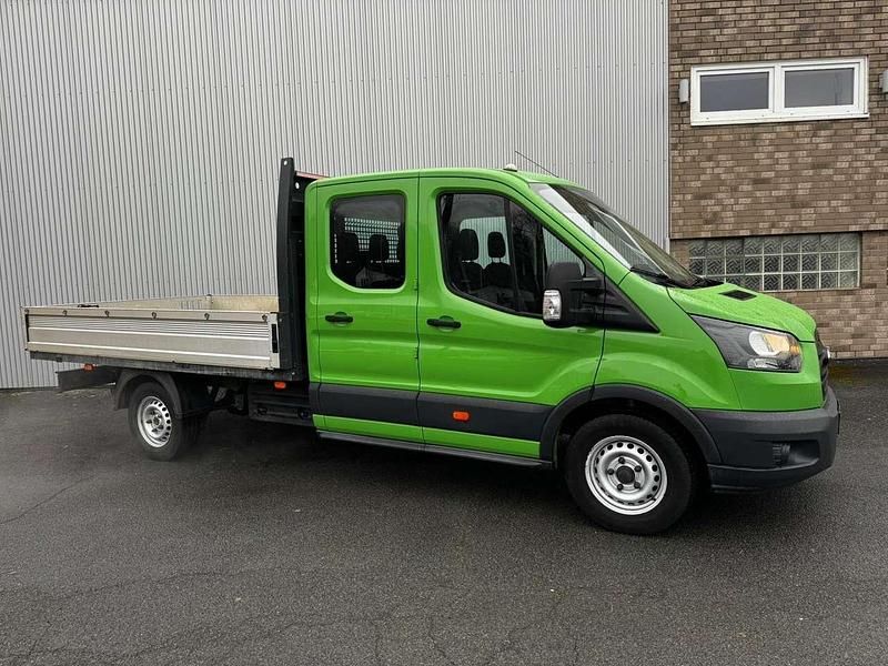 Gebraucht Ford Transit 170 PS (125 kW) 2019 May green Van / Kleinbus