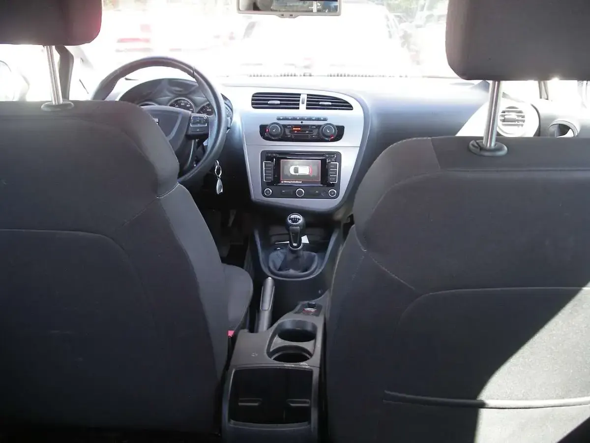 Gebraucht Seat Leon Copa 105 PS (77 kW) 2012 "universo" schwarz Kleinwagen