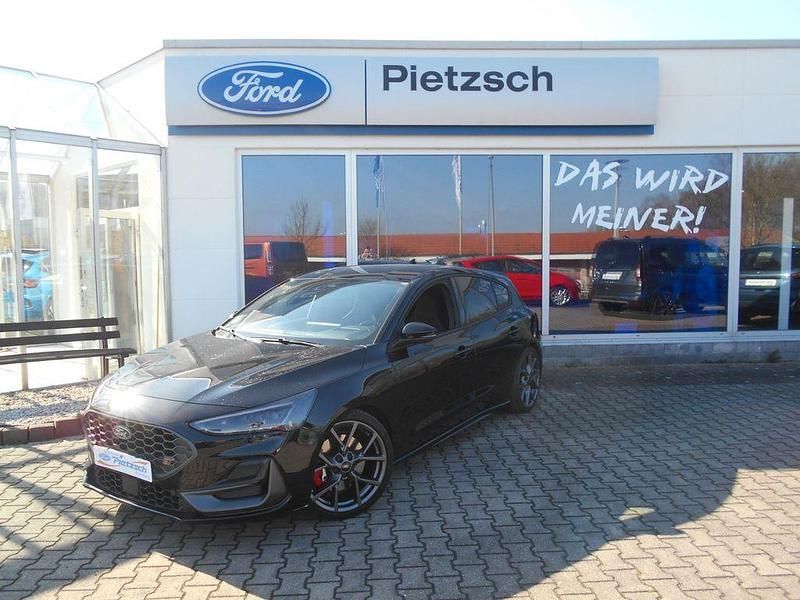 Gebraucht Ford Focus ST 280 PS (205 kW) 2024 Schwarz Limousine
