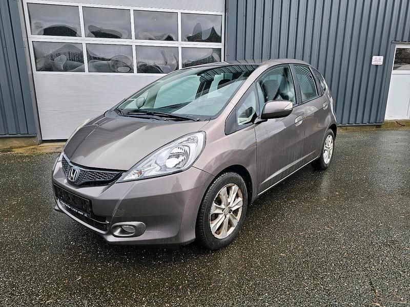 Second-hand Honda Jazz 99 CP (72 kW) 2012 Gri Hatchback