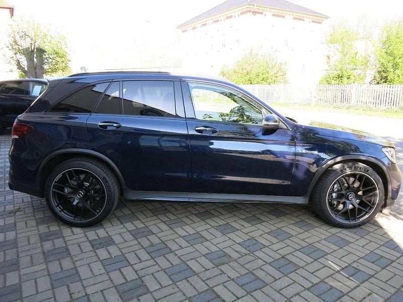 Gebraucht Mercedes GLC63 AMG AMG 476 PS (350 kW) 2021 Cavansitblau  metalliclack SUV