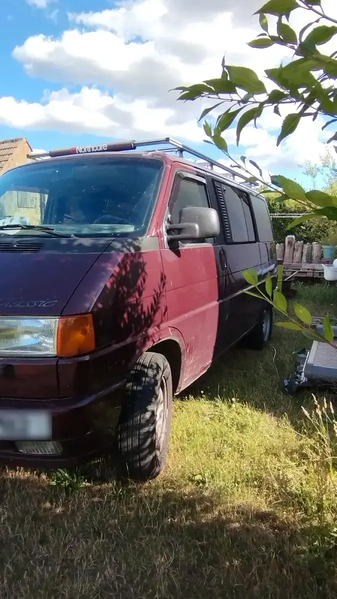 Gebraucht VW T4 110 PS (80 kW) 1995 Rot Van