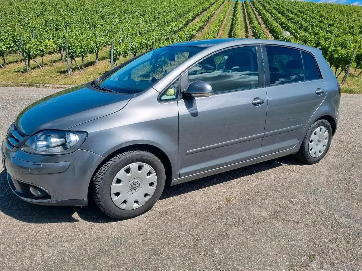 Gebraucht VW Golf 105 PS (77 kW) 2007 Silber Van / Kleinbus
