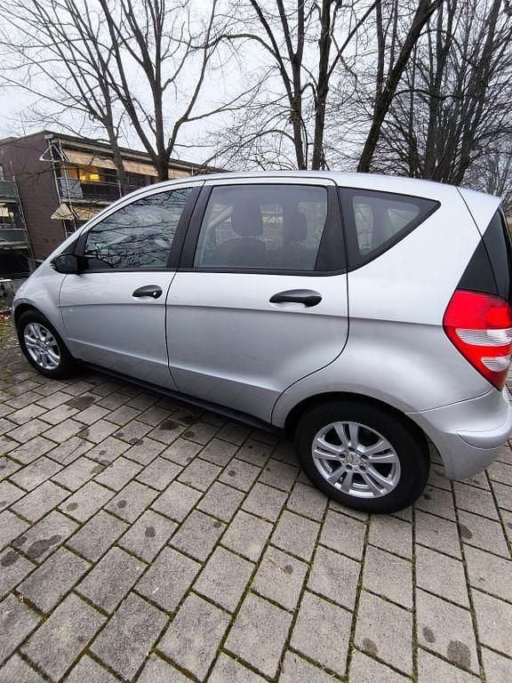 Gebraucht Mercedes A160 Classic 82 PS (60 kW) 2004 Silber Limousine