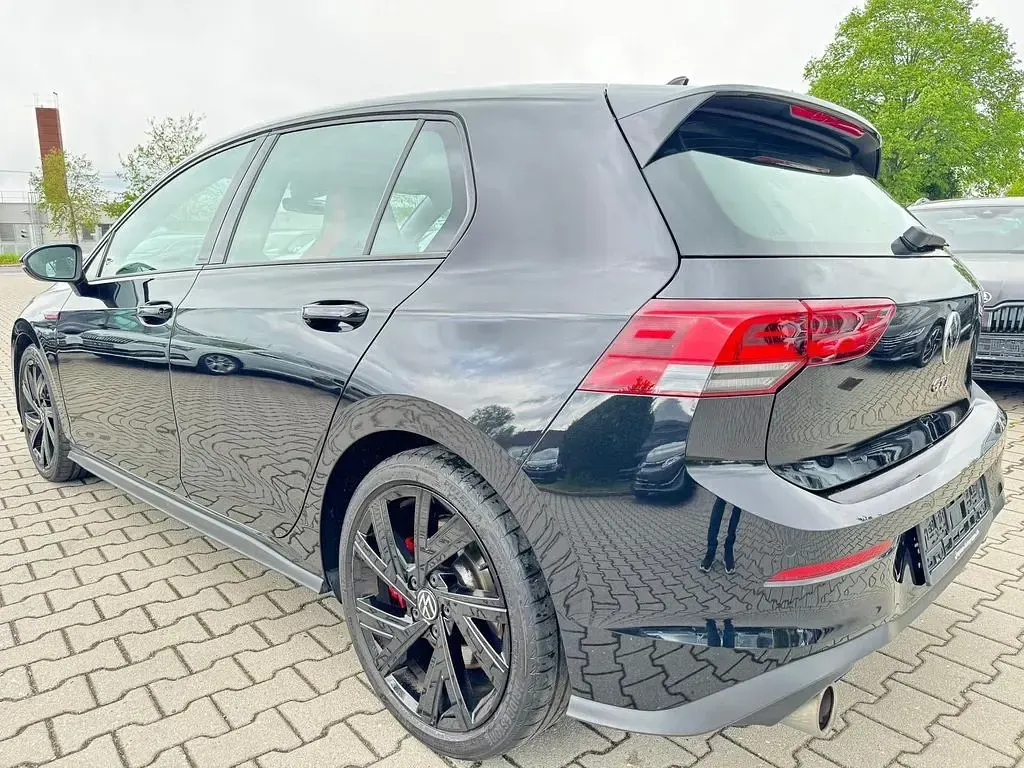 Gebraucht VW Golf VIII Style 245 PS (180 kW) 2023 Schwarz Limousine