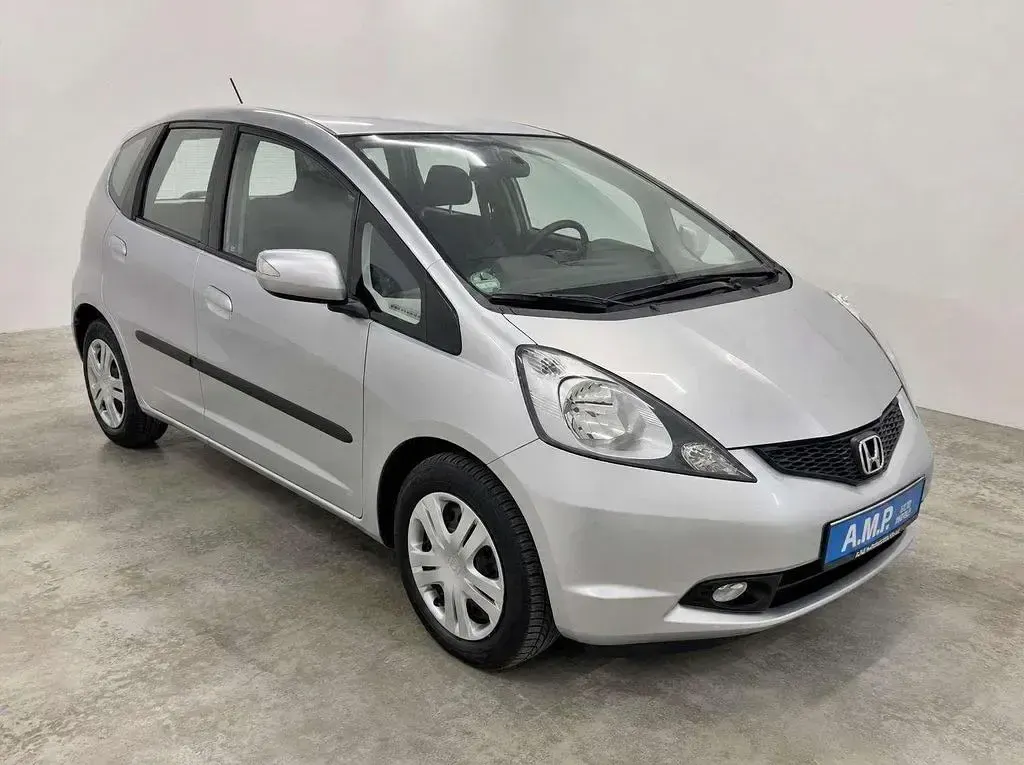 Occasion Honda Jazz 100 ch (73 kW) 2011 Argent Citadine