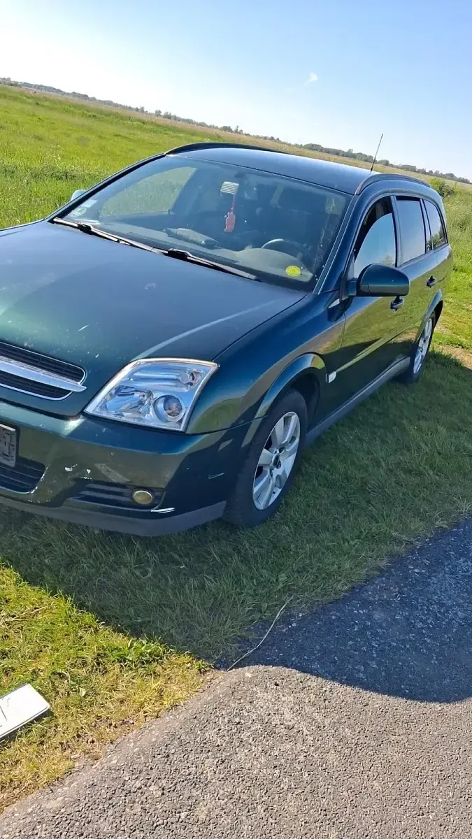 Gebraucht Opel Vectra 122 PS (89 kW) 2005 Grün Kombi