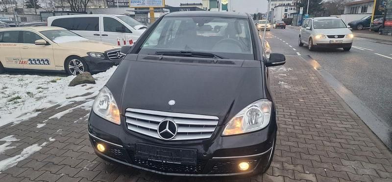 Gebraucht Mercedes A200 Avantgarde 136 PS (100 kW) 2008 Schwarz Limousine