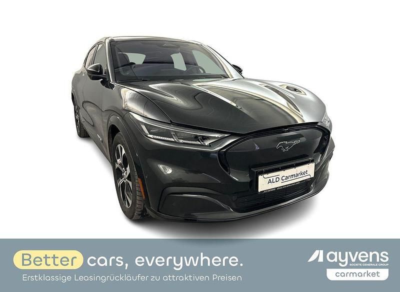 Lackierung: premium darkma Gebraucht 2022 Ford Mustang Mach-E SUV | 30.900 € (Superpreis) - Bild 1/4