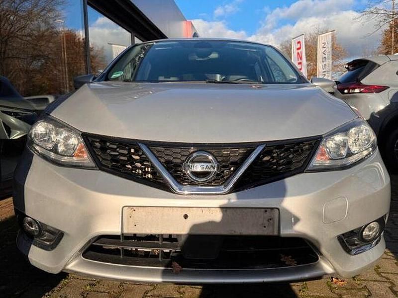 Gebraucht Nissan Pulsar N-Connecta 116 PS (85 kW) 2018 Silber Limousine