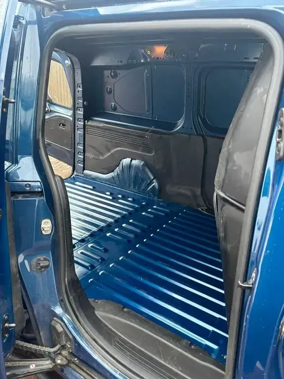 Gebraucht Citroën Berlingo 102 PS (75 kW) 2020 Blau Van / Kleinbus