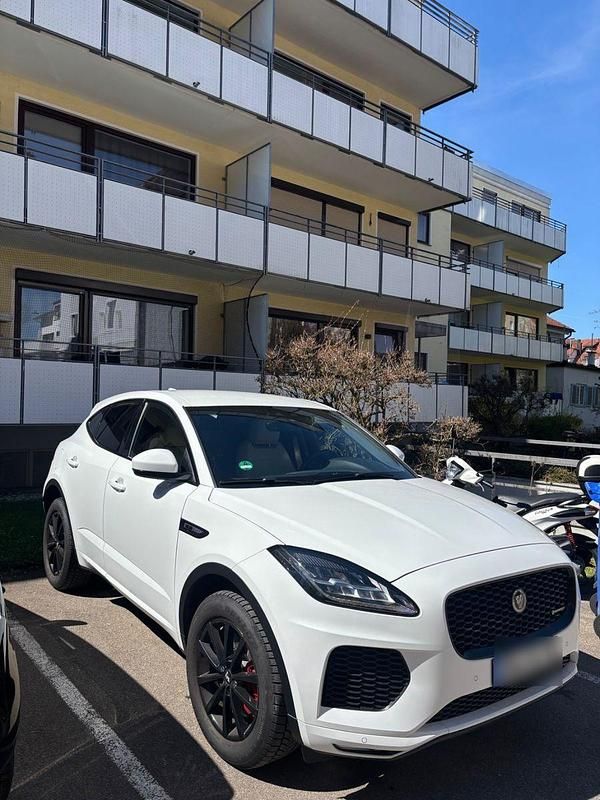 Gebraucht Jaguar E-Pace R-Dynamic 200 PS (147 kW) 2019 Weiß SUV