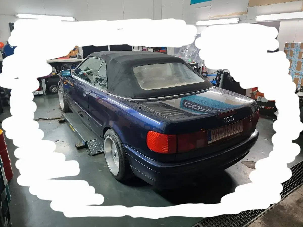 Käytetty Audi 80 174 HP (127 kW) 1997 Sininen Avoauto