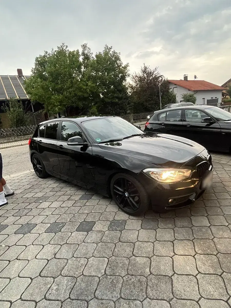 Gebraucht BMW 118 Performance 136 PS (100 kW) 2016 Schwarz Kleinwagen