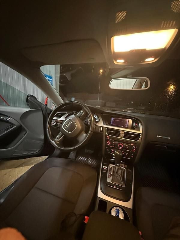 Gebraucht Audi A5 179 PS (131 kW) 2009 Schwarz Coupé