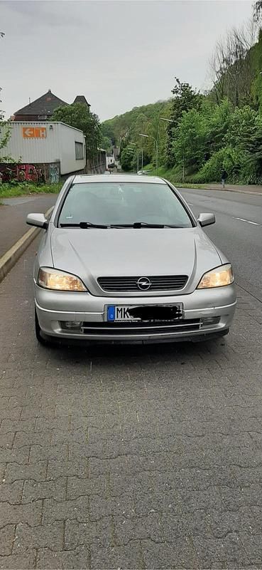 Silber Gebraucht 1998 Opel Astra Kleinwagen | 1.850 € (Fairer Preis) - Bild 1/4